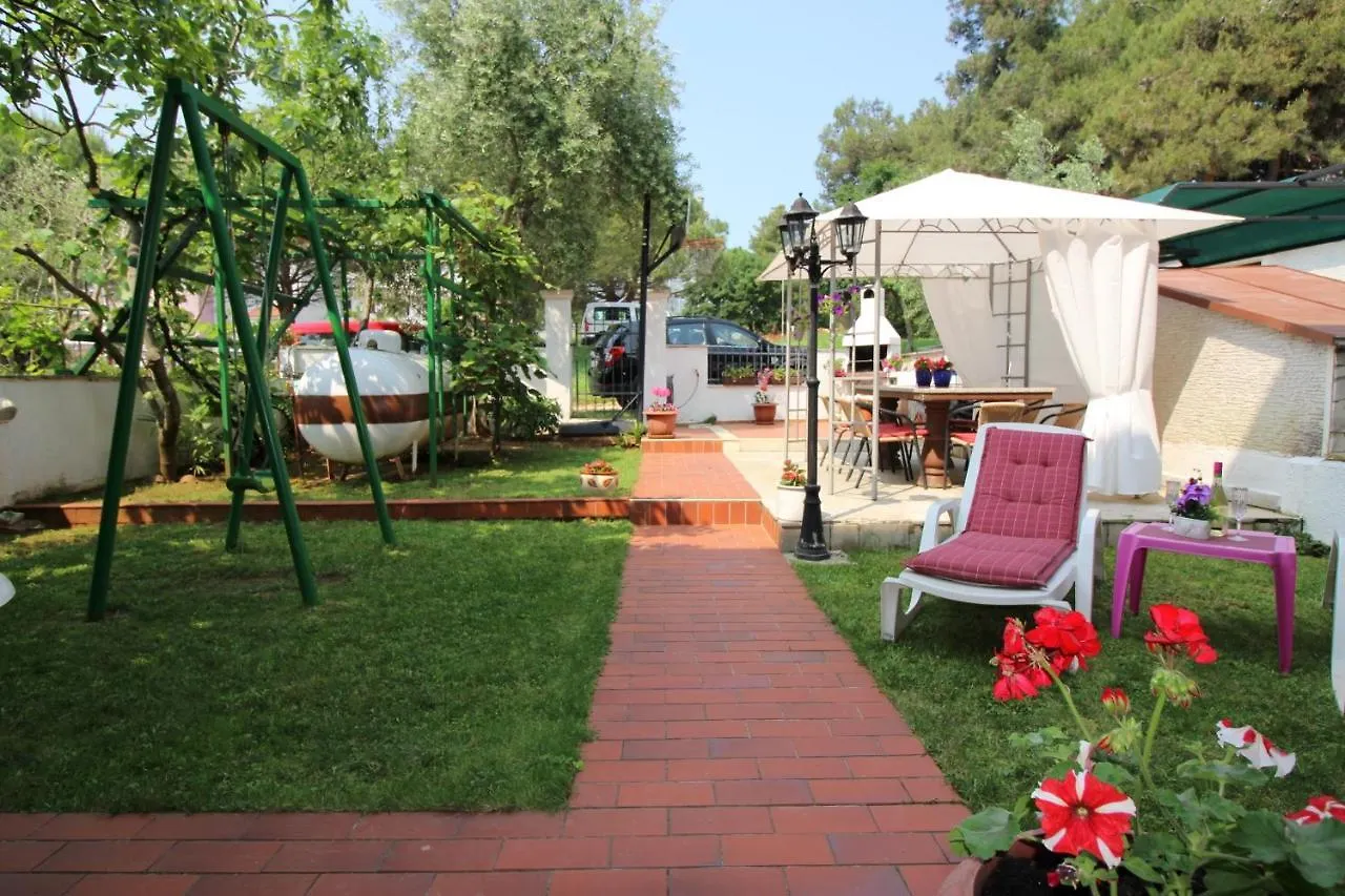 Apartments Vista Πόρετς 0*,  Κροατία
